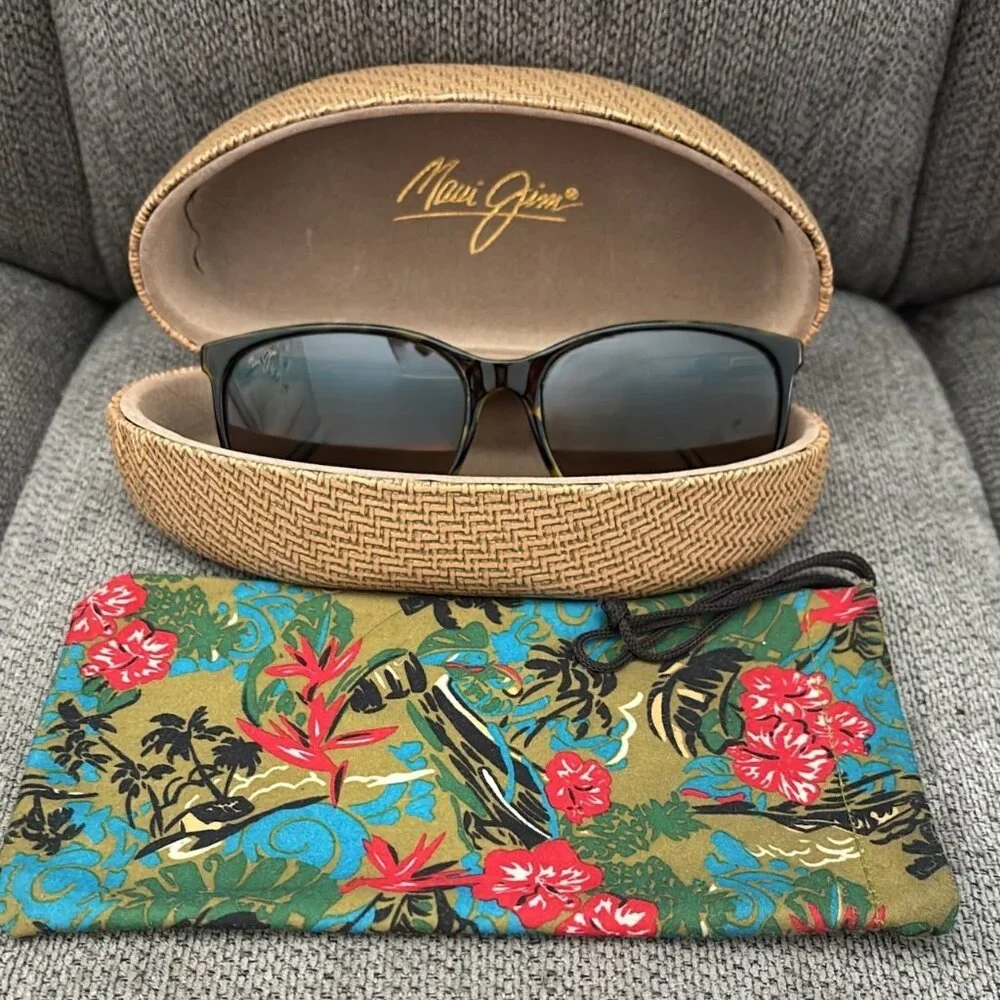 Maui Jim Sunglasses + Case & Pouch — Island Vibes Included - Picture 3 of 9